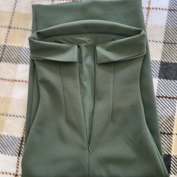 Aritzia FigureKnit™ Eyecatcher Dress - Picture 8 of 8